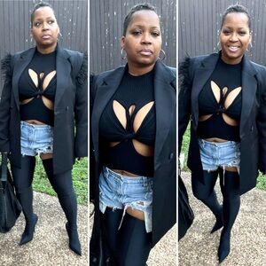 COPY - Double Breasted Ostrich Feathered Blazer